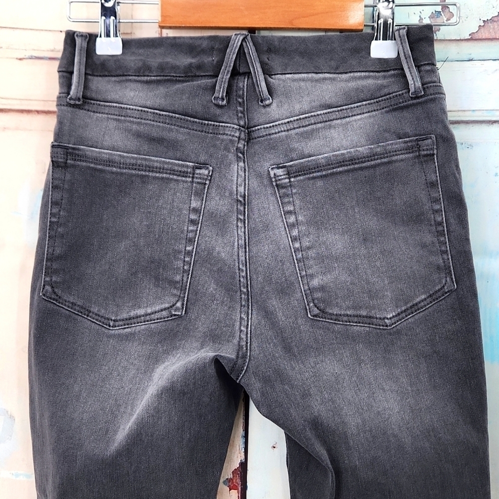 Good American Good Legs Crop High Rise Skinny Jeans - Picture 5 of 8